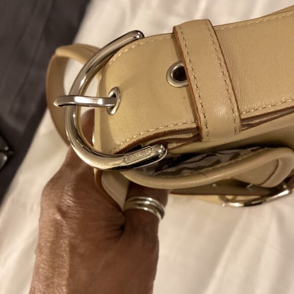 COACH Vintage Soho Leather Flap Bag - Picture 13 of 14